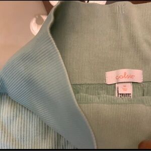 Colsie Light Green Ribbed Top